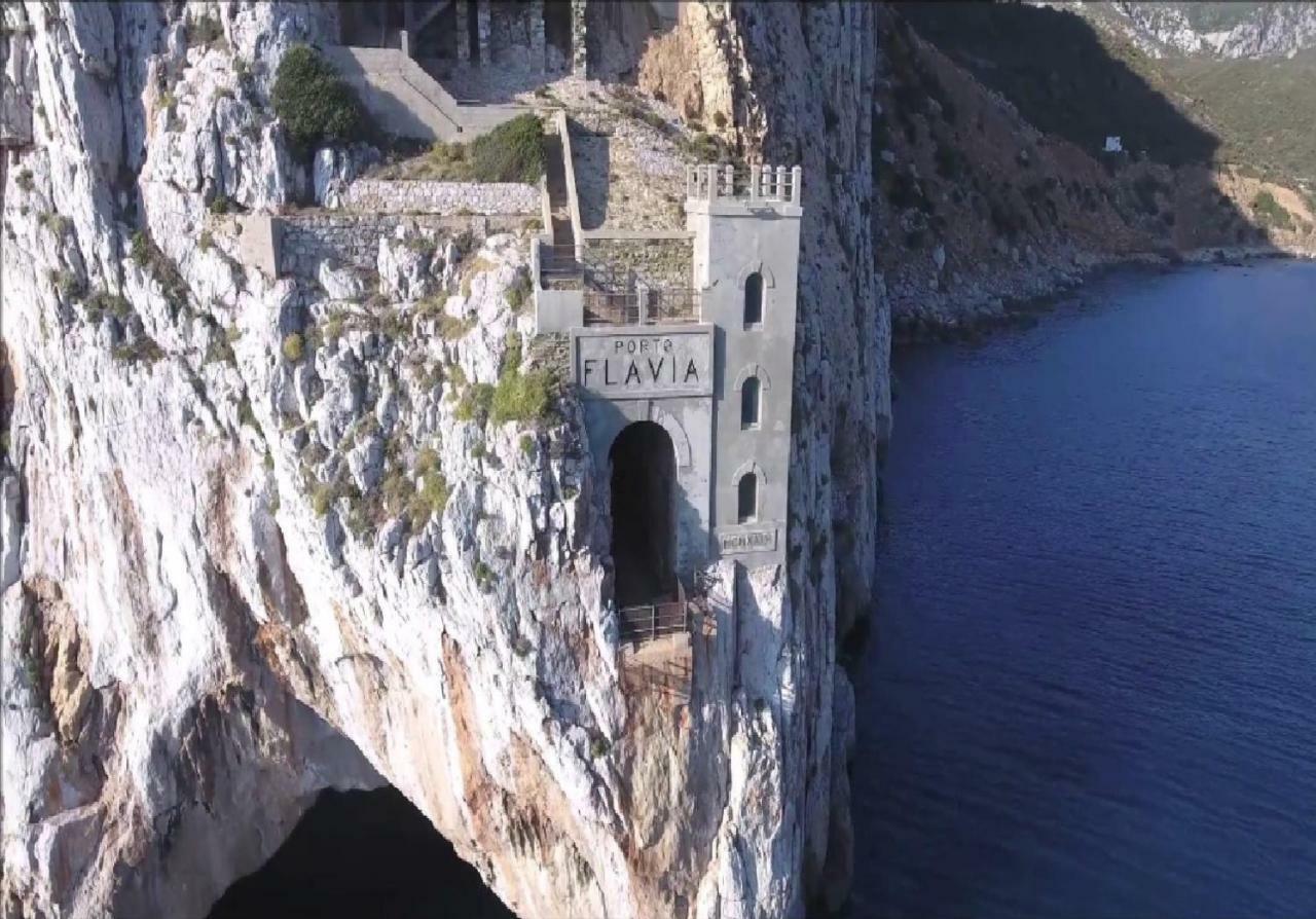 Monte Granatico Lägenhet Villamassargia Exteriör bild